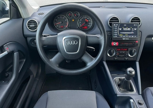 Audi A3 cena 17900 przebieg: 220000, rok produkcji 2005 z Lublin małe 172